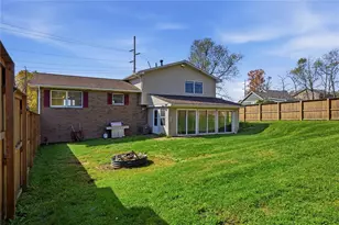 501 Scanga Dr, Lower Burrell, PA 15068 - Photo 5