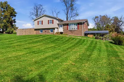 501 Scanga Dr, Lower Burrell, PA 15068 - Photo 3