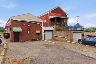 952 E 8th Ave, Homestead, PA 15120 - Photo 3