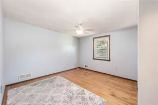 1397 Snee Dr, South Park, PA 15236 - Photo 13