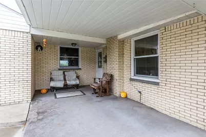 1528 Millers Run Rd, Mount Pleasant, PA 15057 - Photo 7