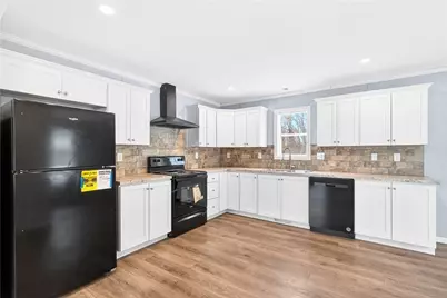 16 Surf Dr, Forward Township, PA 15020 - Photo 7