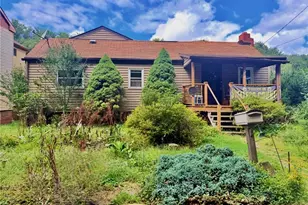 619 Riverside Dr, Freeport, PA 16229 - Photo 1