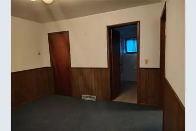 1117 Webster Street, Farrell, PA 16121 - Photo 3