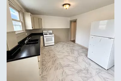 616 Farnsworth Ave, Clairton, PA 15025 - Photo 1