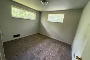 2320 Milburn St, East McKeesport, PA 15132 - Photo 7