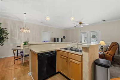 800 Hidden Ridge Ct #103, South Park, PA 15129 - Photo 11