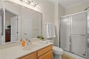 800 Hidden Ridge Ct, South Park, PA 15129 - Photo 17