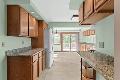 956 Lindsay Rd, Scott Township, PA 15106 - Photo 17