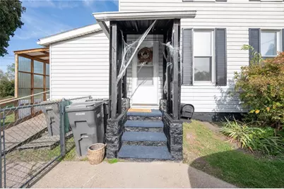 700 W 1st Ave, Derry Township, PA 15627 - Photo 5