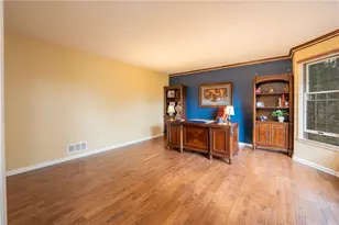 106 Wedgewood Ct, Hempfield Township, PA 15644 - Photo 7