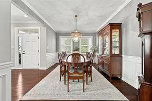210 Pinnacle Ct, Adams Township, PA 16059 - Photo 5