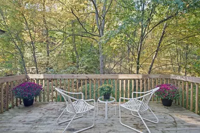 196 Old English Rd, Ross Twp, PA 15237 - Photo 7