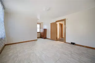 1702 Versailles Ave, McKeesport, PA 15132 - Photo 29