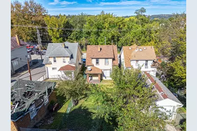 1702 Versailles Ave, McKeesport, PA 15132 - Photo 3