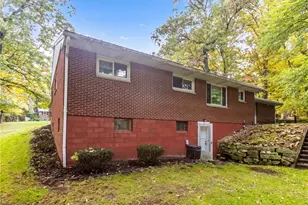148 Carol Rose Dr, Chippewa Township, PA 15010 - Photo 19