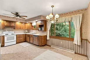 148 Carol Rose Dr, Chippewa Township, PA 15010 - Photo 5