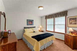 1004 Skyline Dr, Cecil, PA 15317 - Photo 27
