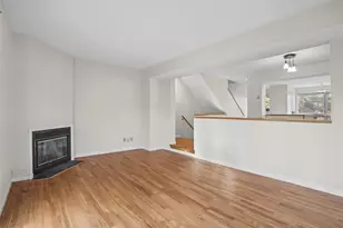 11 Graham Pl, Pittsburgh, PA 15232 - Photo 9