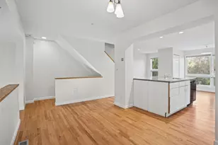 11 Graham Pl, Pittsburgh, PA 15232 - Photo 17