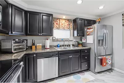 314 Bost Dr, West Mifflin, PA 15122 - Photo 9