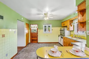 249 Alder St, Lower Burrell, PA 15068 - Photo 9
