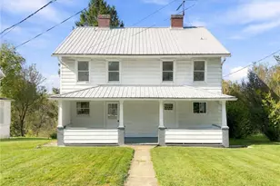 107 Collier St, Hempfield Township, PA 15601 - Photo 1
