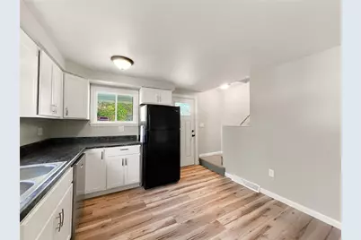 107 Collier Street, Hempfield Township, PA 15601 - Photo 7