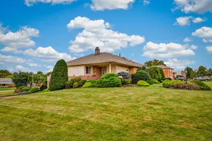 4329 Reece Dr, Pittsburgh, PA 15227 - Photo 3