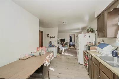 411 Indiana Rd, Washington/Creekside, PA 15732 - Photo 11