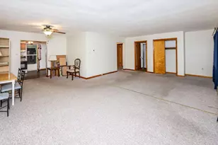 898 Beaver Rd, Ambridge, PA 15003 - Photo 15