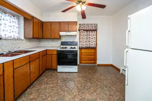 898 Beaver Rd, Ambridge, PA 15003 - Photo 9