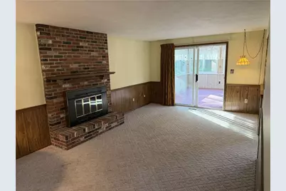 1041 Evergreen Dr, Pittsburgh, PA 15235 - Photo 5