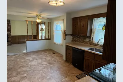 1041 Evergreen Dr, Pittsburgh, PA 15235 - Photo 3