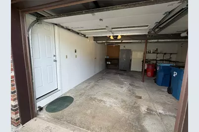 1041 Evergreen Dr, Pittsburgh, PA 15235 - Photo 21