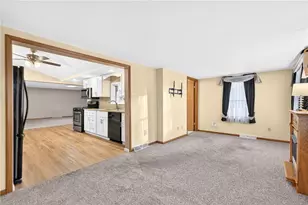 610 Blind Ln, Belle Vernon, PA 15012 - Photo 15