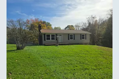 307 Peaceful Valley Rd, Washington Township, PA 16061 - Photo 1