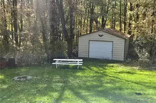 307 Peaceful Valley Rd, Washington Township, PA 16061 - Photo 33