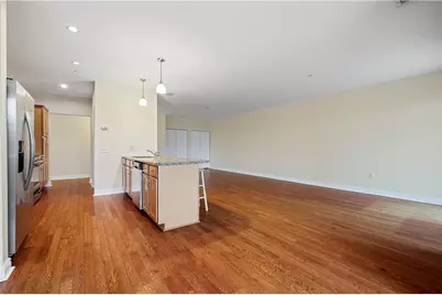 5570 Centre Ave #206, Pittsburgh, PA 15232 - Photo 9