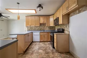 213 Hankey Farms Dr, North Fayette, PA 15071 - Photo 5