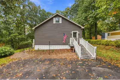 236 Willow Court, Cranberry Township, PA 16066 - Photo 3
