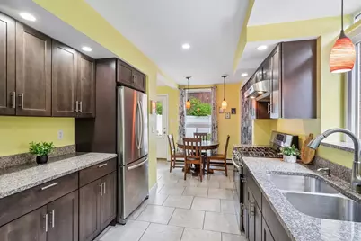2301 Marbury Rd, Pittsburgh, PA 15221 - Photo 15