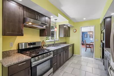 2301 Marbury Rd, Pittsburgh, PA 15221 - Photo 13