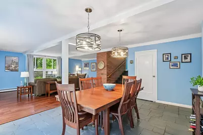2301 Marbury Rd, Pittsburgh, PA 15221 - Photo 9