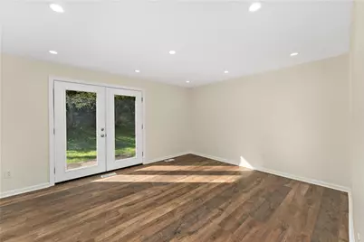 1511 Summerdale St, Chartiers City, PA 15204 - Photo 7