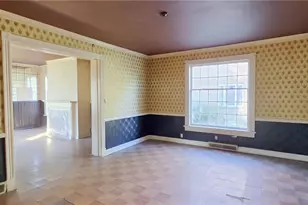 130 E Wallace Ave, New Castle, PA 16101 - Photo 5