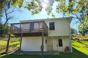 250 Springfield Ave, Washington, PA 15301 - Photo 1