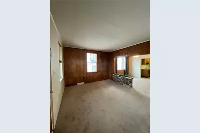 1009 4th St, East McKeesport, PA 15035 - Photo 3