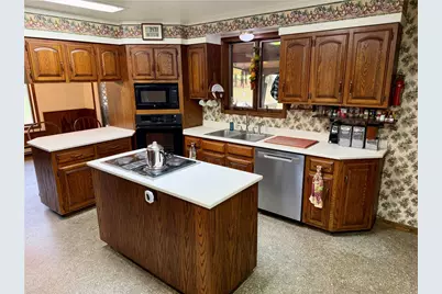 255 Brent Road, Liberty Township, PA 16127 - Photo 13