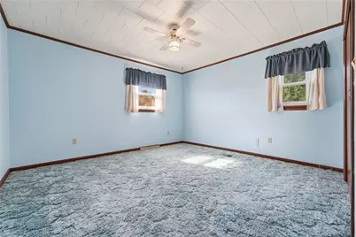 562 Brownsdale Rd, Forward Township, PA 16053 - Photo 19